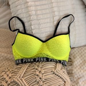 PINK Yellow Leopard Padded Sports Bra sz Small